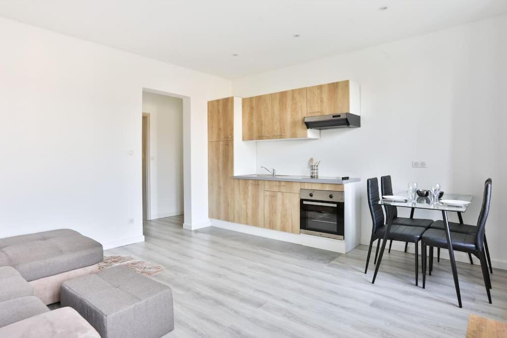 Suite Lumineux Et Moderne, Parking Gratuit, Mulhouse Centre Kültér fotó