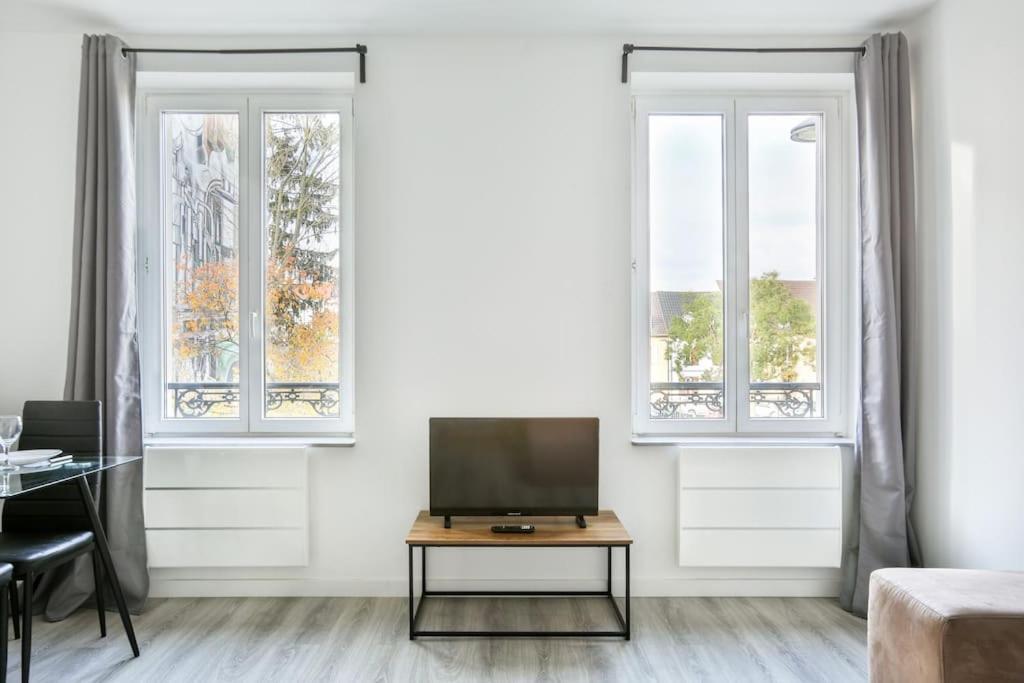 Suite Lumineux Et Moderne, Parking Gratuit, Mulhouse Centre Kültér fotó