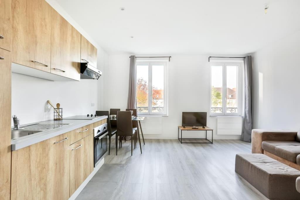 Suite Lumineux Et Moderne, Parking Gratuit, Mulhouse Centre Kültér fotó